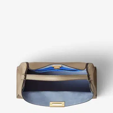 Fendi Large Way bag, presented at the Spring Summer 2026 | Thumbnail 6 Fendi Large Way bag, presented at the Spring Summer 2026 | Thumbnail 6