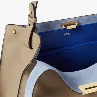 Fendi Large Way bag, presented at the Spring Summer 2026 | Thumbnail 7 Fendi Large Way bag, presented at the Spring Summer 2026 | Thumbnail 7