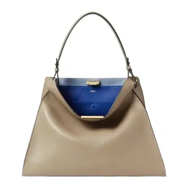 Fendi Large Way bag, presented at the Spring Summer 2026 | Thumbnail 1 Fendi Large Way bag, presented at the Spring Summer 2026 | Thumbnail 1