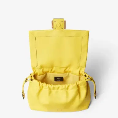Fendi Baguette Soft Medium | Thumbnail 6 Fendi Baguette Soft Medium | Thumbnail 6