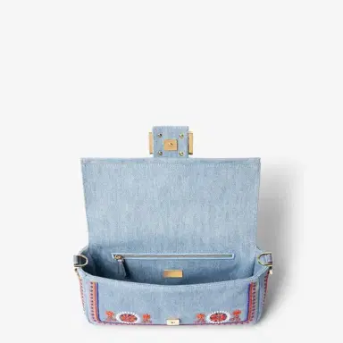 Fendi Iconic medium Baguette® bag, created in 1997, which went | Thumbnail 4 Fendi Iconic medium Baguette® bag, created in 1997, which went | Thumbnail 4