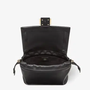 Fendi Baguette Soft Medium | Thumbnail 6 Fendi Baguette Soft Medium | Thumbnail 6