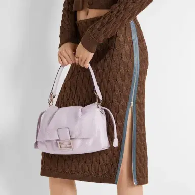 Fendi Mamma Baguette Medium | Thumbnail 3 Fendi Mamma Baguette Medium | Thumbnail 3