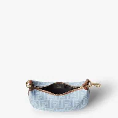 Fendi Mini Fendigraphy hobo bag with a contemporary look and bold | Thumbnail 3