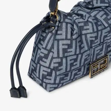 Fendi Baguette Soft Medium | Thumbnail 5