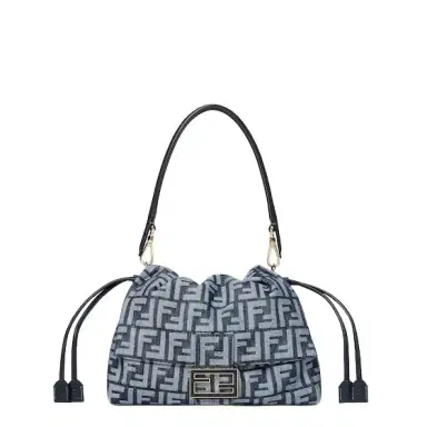 Fendi Baguette Soft Medium | Thumbnail 1