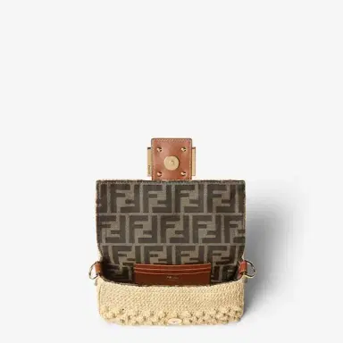 Fendi Iconic mini Baguette® bag, made of natural-coloured | Thumbnail 4