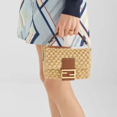 Fendi Iconic mini Baguette® bag, made of natural-coloured | Thumbnail 6