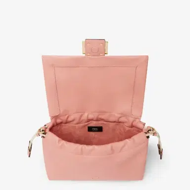 Fendi Baguette Soft Medium | Thumbnail 5 Fendi Baguette Soft Medium | Thumbnail 5