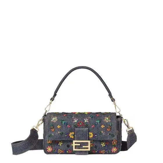 Iconic medium Baguette® bag, created in 1997, which went