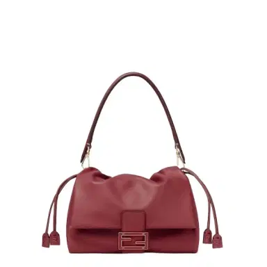 Fendi Baguette Soft Medium | Thumbnail 1 Fendi Baguette Soft Medium | Thumbnail 1