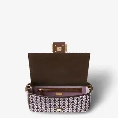 Fendi Iconic medium Baguette® bag, created in 1997, which went | Thumbnail 5 Fendi Iconic medium Baguette® bag, created in 1997, which went | Thumbnail 5
