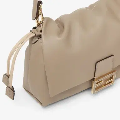 Fendi Baguette Soft Medium | Thumbnail 5 Fendi Baguette Soft Medium | Thumbnail 5