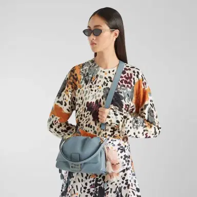 Fendi Baguette Soft Medium | Thumbnail 3