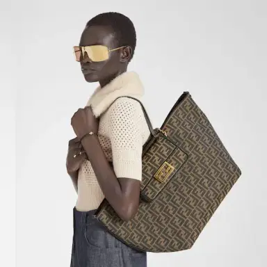 Fendi Iconic small Baguette® bag made of jacquard fabric with | Thumbnail 3