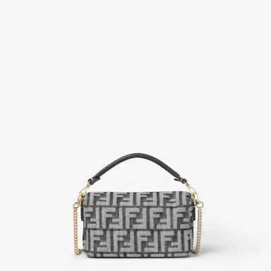 Fendi Iconic small Baguette® bag made of dark blue denim-effect | Thumbnail 3 Fendi Iconic small Baguette® bag made of dark blue denim-effect | Thumbnail 3