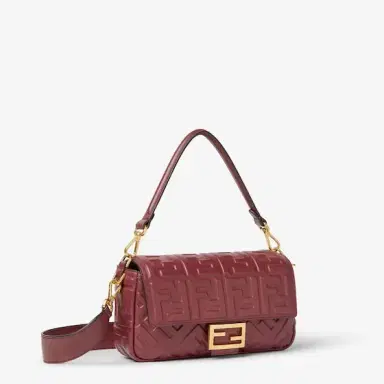 Fendi Iconic medium Baguette® bag, created in 1997, which went | Thumbnail 3 Fendi Iconic medium Baguette® bag, created in 1997, which went | Thumbnail 3
