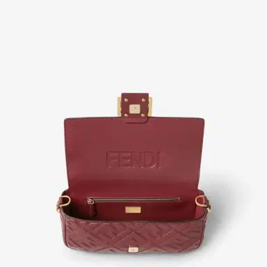 Fendi Iconic medium Baguette® bag, created in 1997, which went | Thumbnail 5 Fendi Iconic medium Baguette® bag, created in 1997, which went | Thumbnail 5