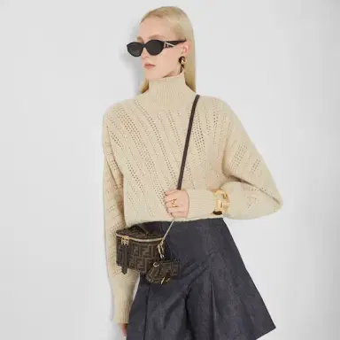 Fendi Compact and structured Vanity bag, featuring | Thumbnail 2