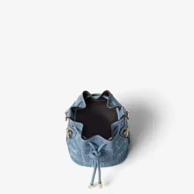Fendi Iconic Mon Tresor bucket bag, distinguished by a timeless | Thumbnail 4 Fendi Iconic Mon Tresor bucket bag, distinguished by a timeless | Thumbnail 4