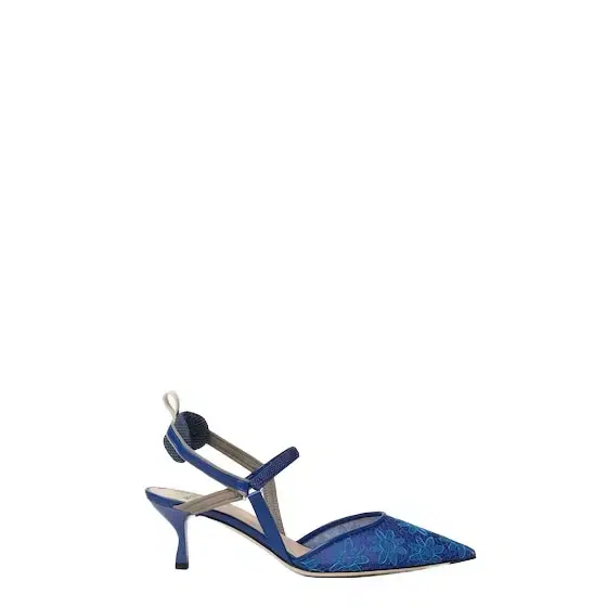 Streamlined and feminine Colibrì Lite slingbacks