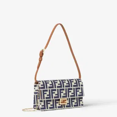 Fendi Wallet On Chain Baguette | Thumbnail 2 Fendi Wallet On Chain Baguette | Thumbnail 2
