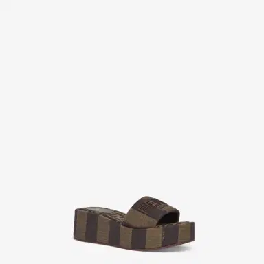 Fendi Wide-band slides with a platform sole | Thumbnail 2 Fendi Wide-band slides with a platform sole | Thumbnail 2