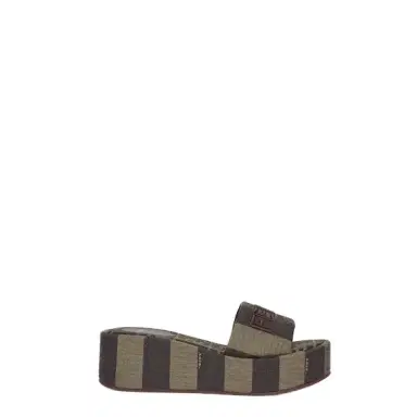 Fendi Wide-band slides with a platform sole | Thumbnail 1 Fendi Wide-band slides with a platform sole | Thumbnail 1