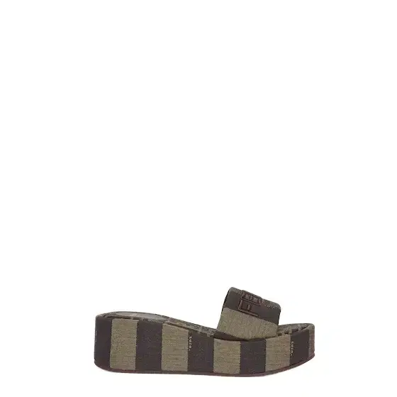 Fendi Wide-band slides with a platform sole