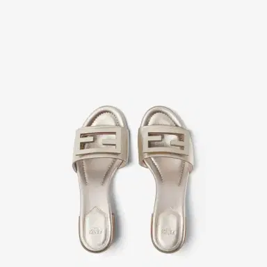 Fendi Wide-band slides | Thumbnail 4 Fendi Wide-band slides | Thumbnail 4
