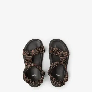 Fendi Flat sandals with wide bands | Thumbnail 4