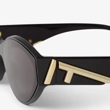 Fendi First oval glasses in black acetate | Thumbnail 3 Fendi First oval glasses in black acetate | Thumbnail 3