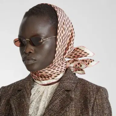Fendi Oval First Crystal glasses with a gold-coloured | Thumbnail 4