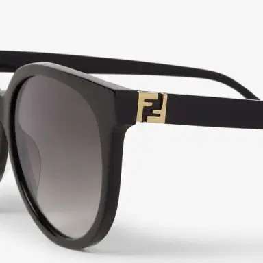 Fendi Round Forever sunglasses made of black acetate | Thumbnail 3 Fendi Round Forever sunglasses made of black acetate | Thumbnail 3