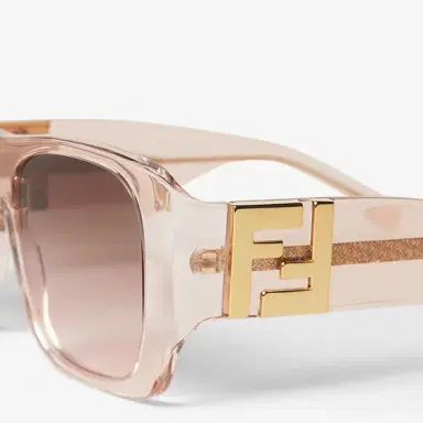 Fendi Large, square Forever glasses made of transparent | Thumbnail 3 Fendi Large, square Forever glasses made of transparent | Thumbnail 3