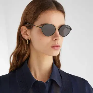 Fendi Geometric oval FF Diamonds glasses made of metal with | Thumbnail 4