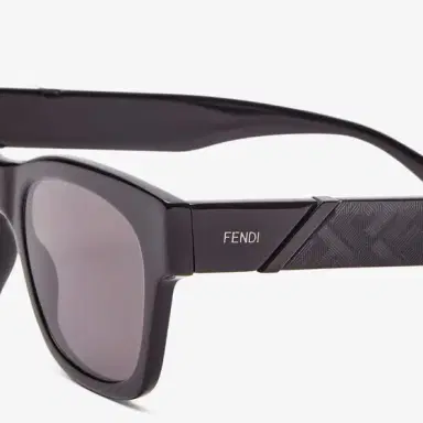 Fendi Square Diagonal eyeglasses in black acetate | Thumbnail 3