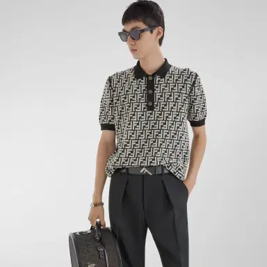 Fendi Square Diagonal eyeglasses in black acetate | Thumbnail 4