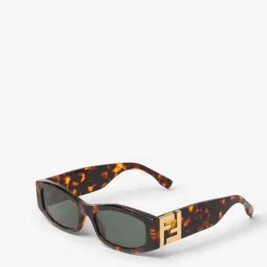 Fendi Oval Forever glasses in Havana acetate | Thumbnail 2