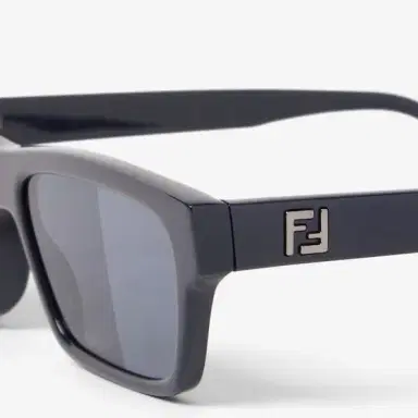 Fendi Low rectangular Squared FF glasses in blue acetate | Thumbnail 3