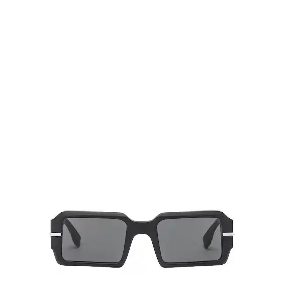 Rectangular sunglasses in black acetate