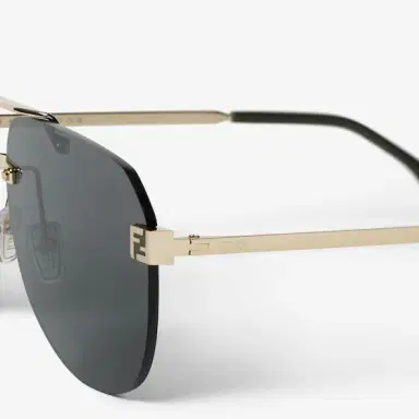 Fendi Aviator, ultra-lightweight Sky glasses | Thumbnail 3 Fendi Aviator, ultra-lightweight Sky glasses | Thumbnail 3