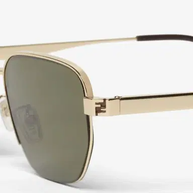 Fendi Rectangular, semi-rimless Sky glasses made of metal | Thumbnail 3