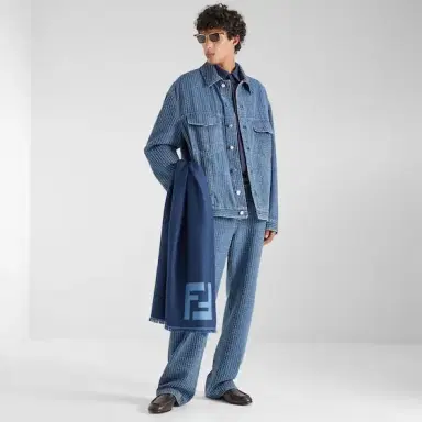 Fendi Oversized jacket with shirt collar and flap pockets on | Thumbnail 4 Fendi Oversized jacket with shirt collar and flap pockets on | Thumbnail 4
