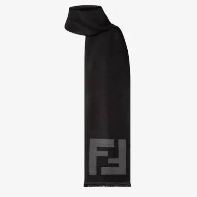 Fendi Rectangular scarf with fringed motif on the short sides | Thumbnail 3