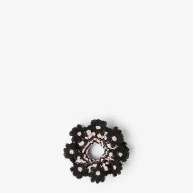 Fendi Black crocheted cotton hair elastic with contrasting pink | Thumbnail 2