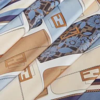 Fendi Square foulard made of silk twill | Thumbnail 2