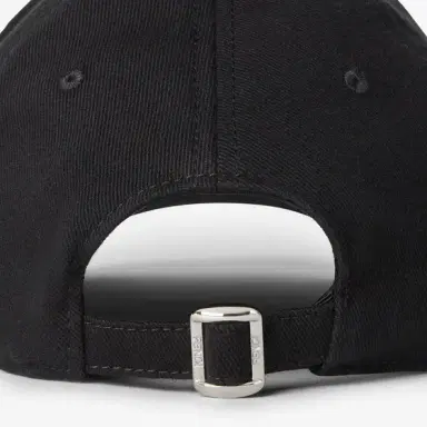 Fendi Baseball cap with semi-stiff peak | Thumbnail 2 Fendi Baseball cap with semi-stiff peak | Thumbnail 2