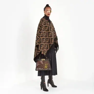 Fendi Large wraparound reversible poncho made from cashmere | Thumbnail 6 Fendi Large wraparound reversible poncho made from cashmere | Thumbnail 6
