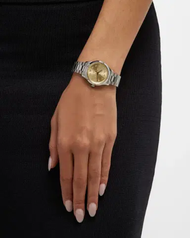 Gucci 32mm G-Timeless Bracelet Watch With Bees | Thumbnail 1